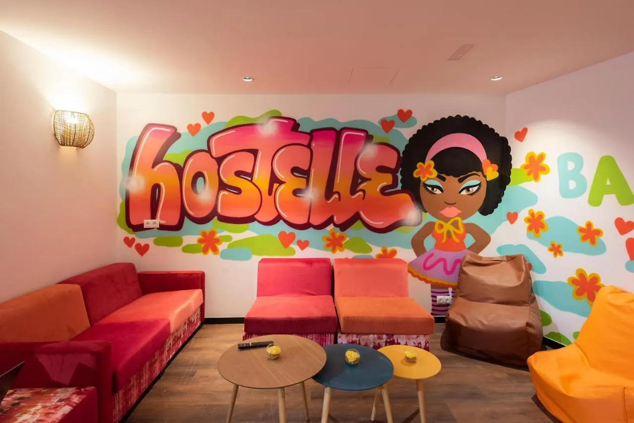 Hostelle - Women Only Hostel Barcelona Spain
