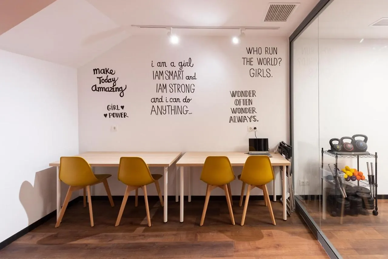 Hostelle - Women Only Hostel برشلونة